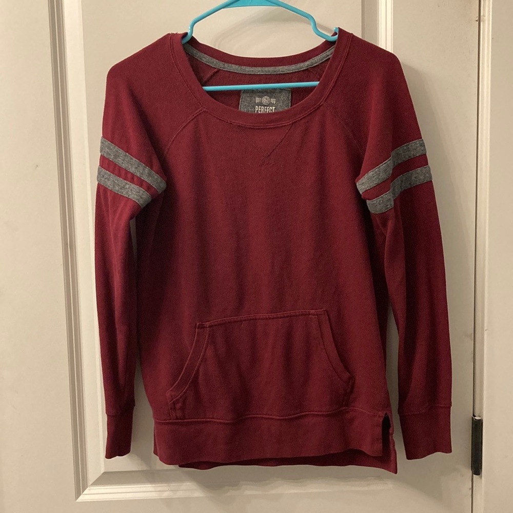 Maroon long sleeve sweater